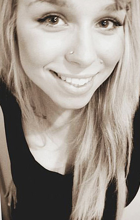 wonder woman pic - lovetopping.net